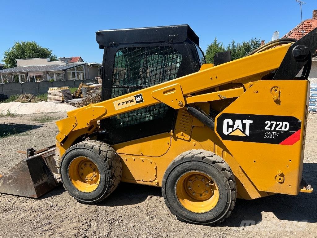 CAT 272 D XHP Chargeuse compacte