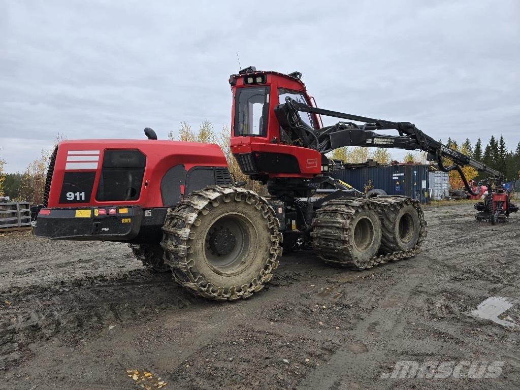 Komatsu 911.7 Abatteuse