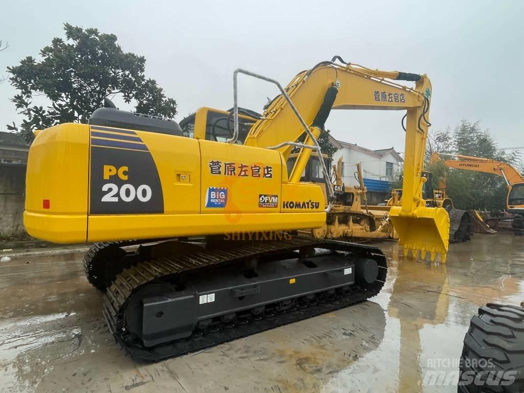 Komatsu PC 200 Pelle sur chenilles