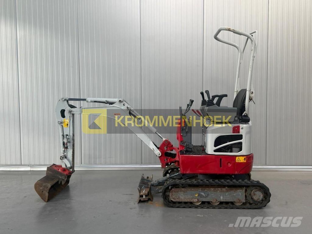 Takeuchi TB 210 R Mini pelle < 7t