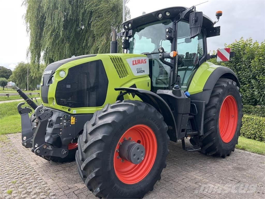 CLAAS Axion 830 Tracteur