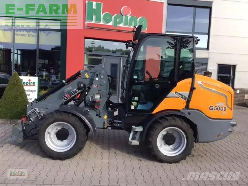 GiANT g5000 tele Mini pelle < 7t