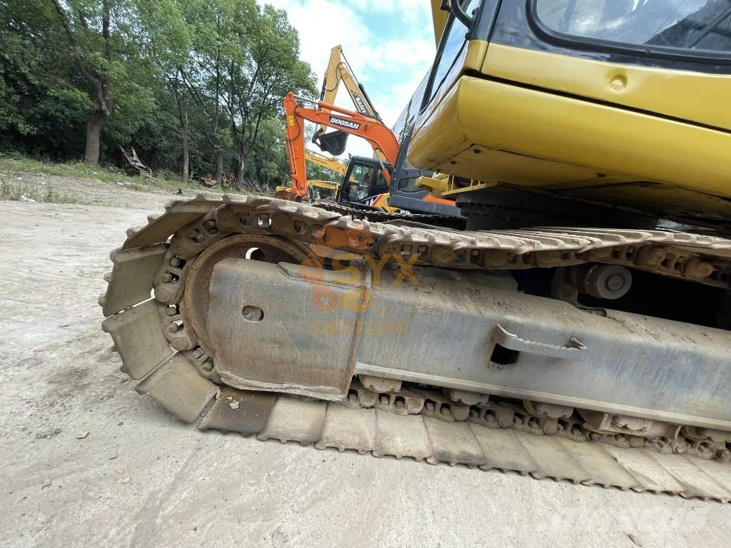 Komatsu PC 220-6 Pelle sur chenilles