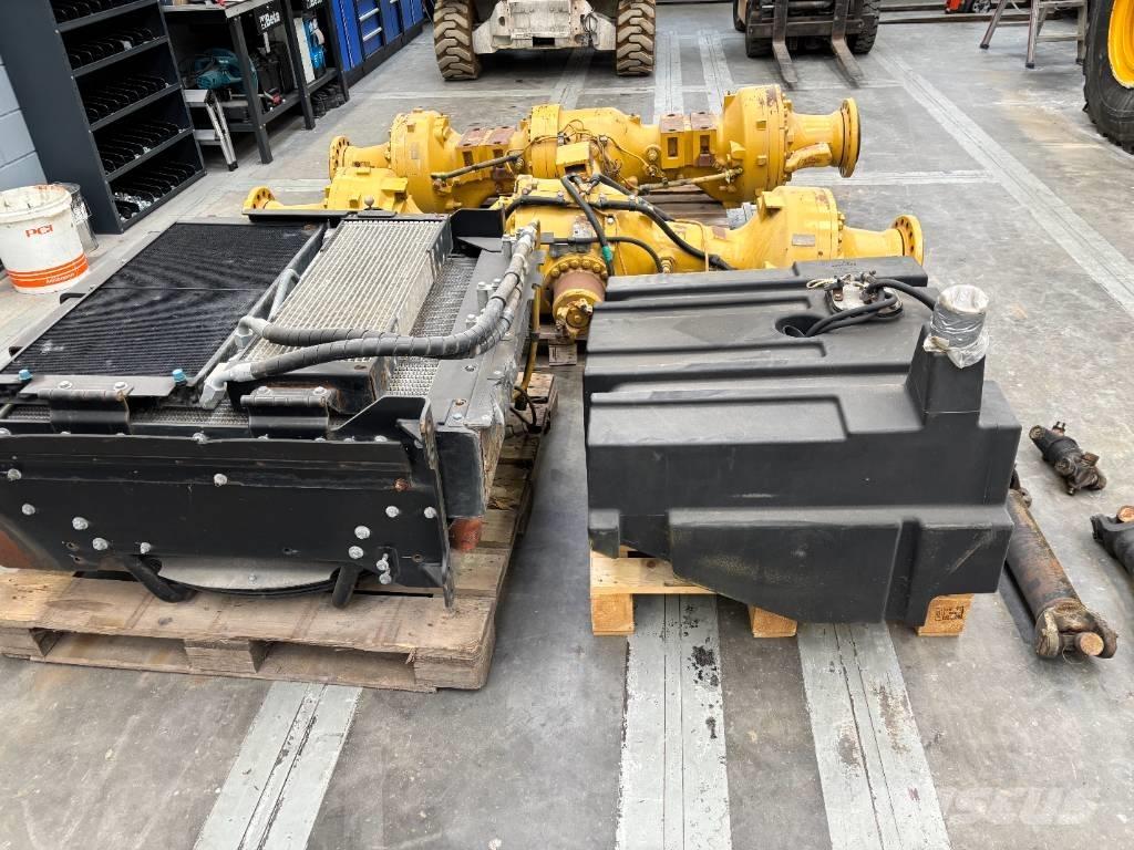 CAT 938 M Chargeuse sur pneus