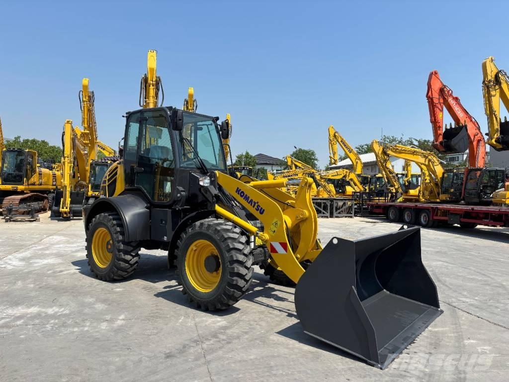 Komatsu WA 100 M-8 Mini chargeuse