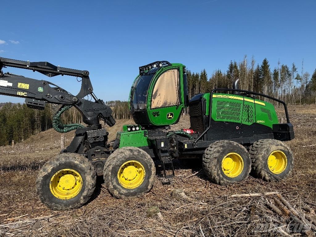 John Deere 1270 G Abatteuse