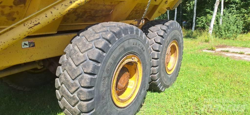 Bell B 30 E Tombereau articulé