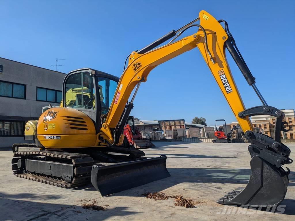 JCB 8045 ZTS Mini pelle < 7t