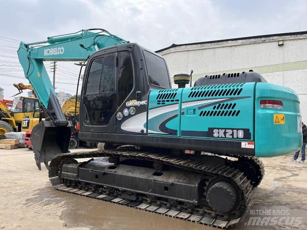 Kobelco SK 210 Pelle sur chenilles