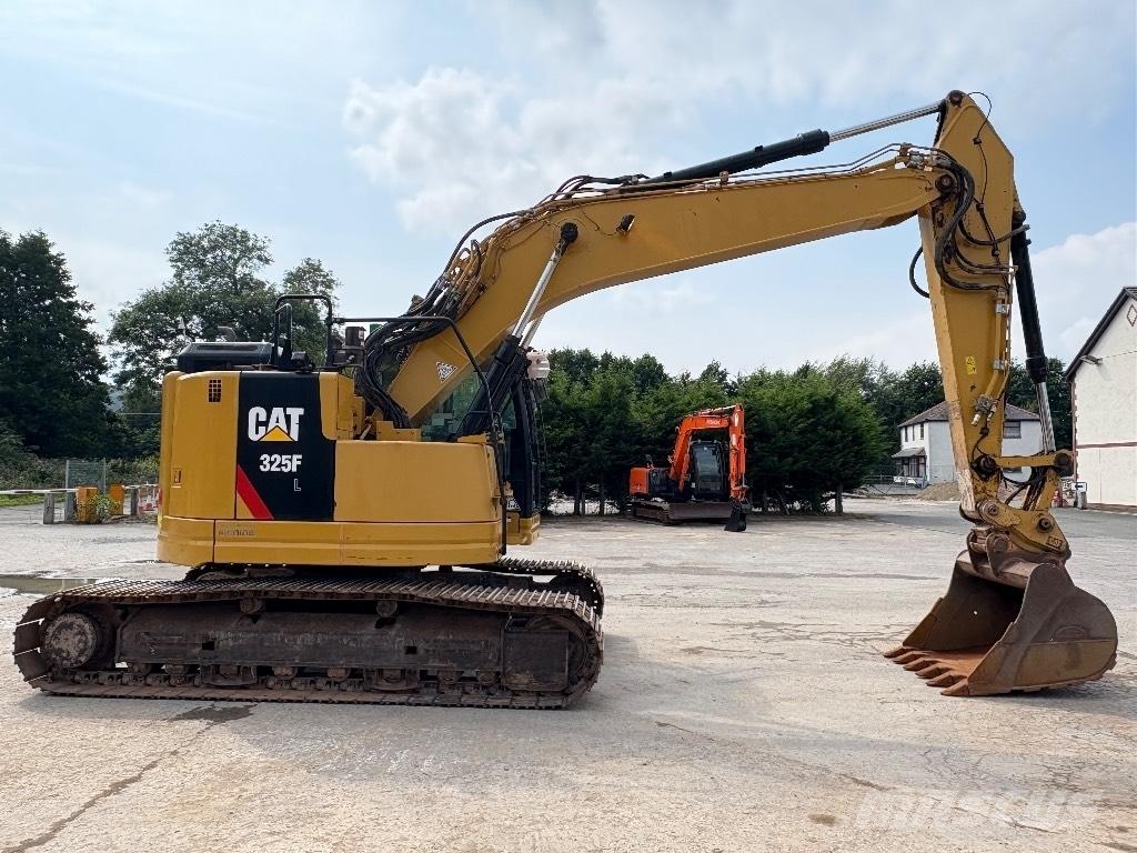 CAT 325 FL CR Pelle sur chenilles