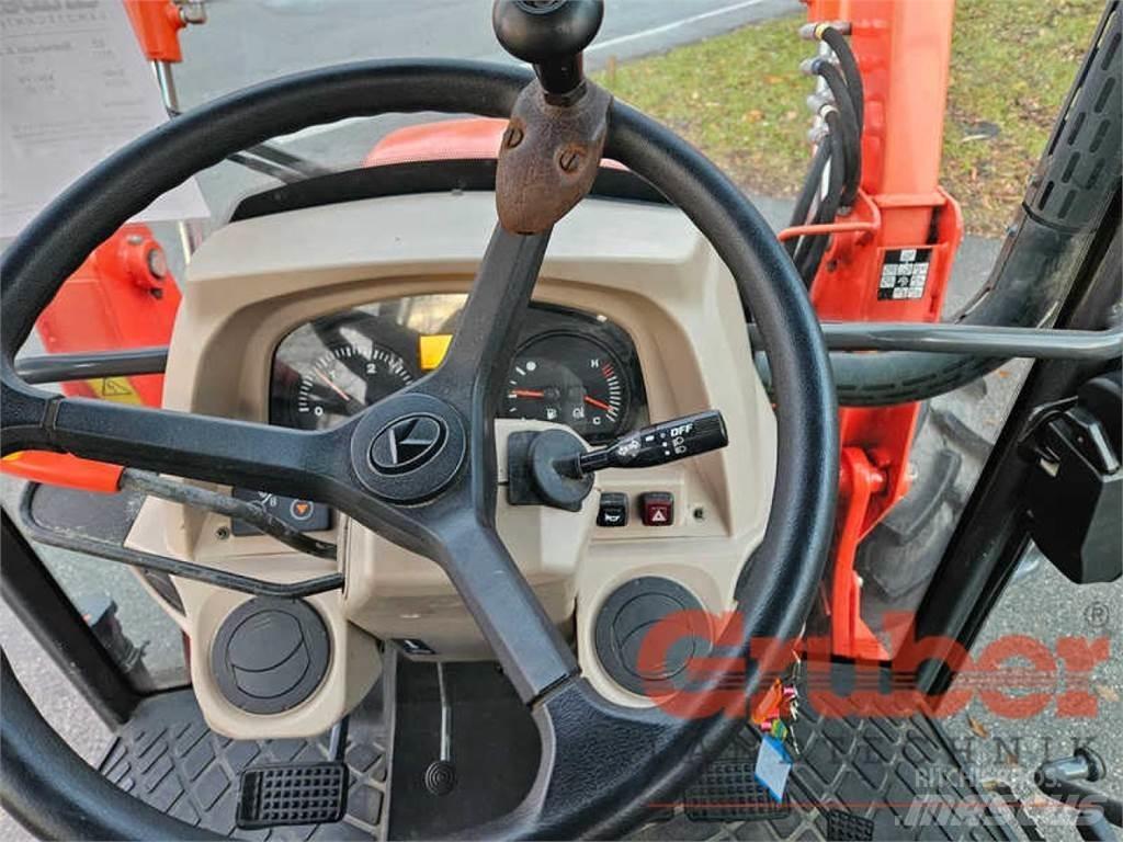 Kubota M6040 Tracteur