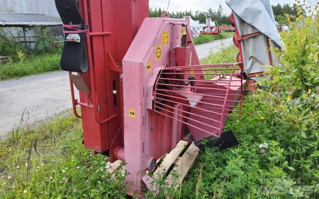 Estre HM 200 Fendeuse, Scie