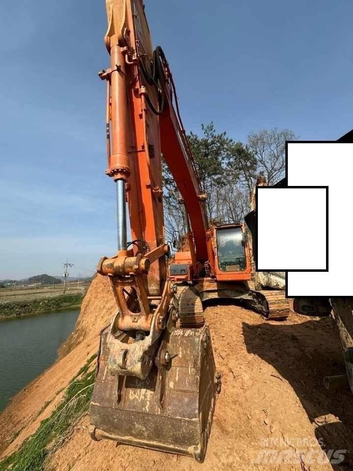 Doosan DX 220 LCA Pelle sur chenilles