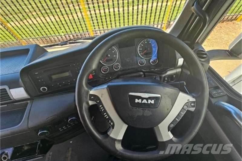 MAN 26 SERIES Autre camion