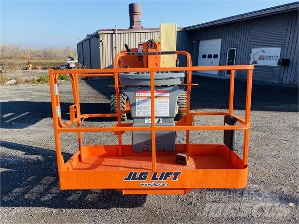 JLG 450 AJ II Nacelles articulées