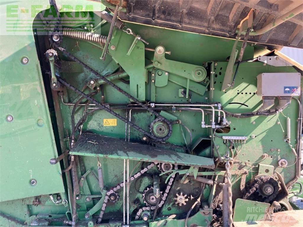 Krone V 150 XC Presse cubique