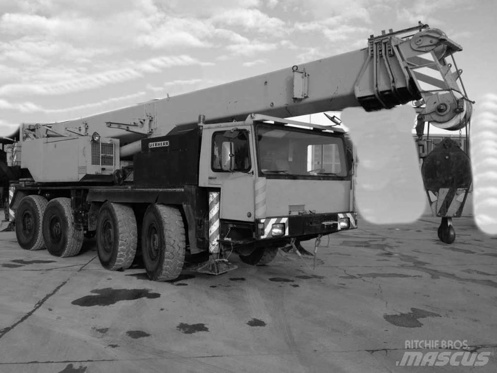 Liebherr LTM 1060 Grues tout terrain