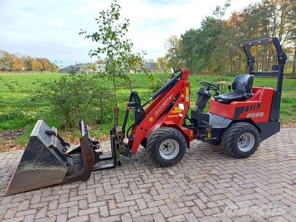 Schäffer 2028 Chargeuse multifonction
