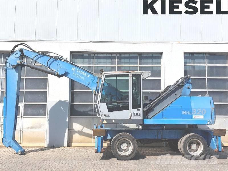 Fuchs MHL 320 F Pelle à déchets