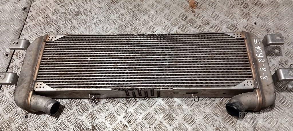 Scania R 440 1785348 Radiateurs