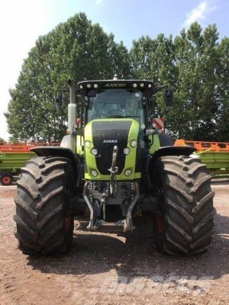 CLAAS AXION 950 Tracteur