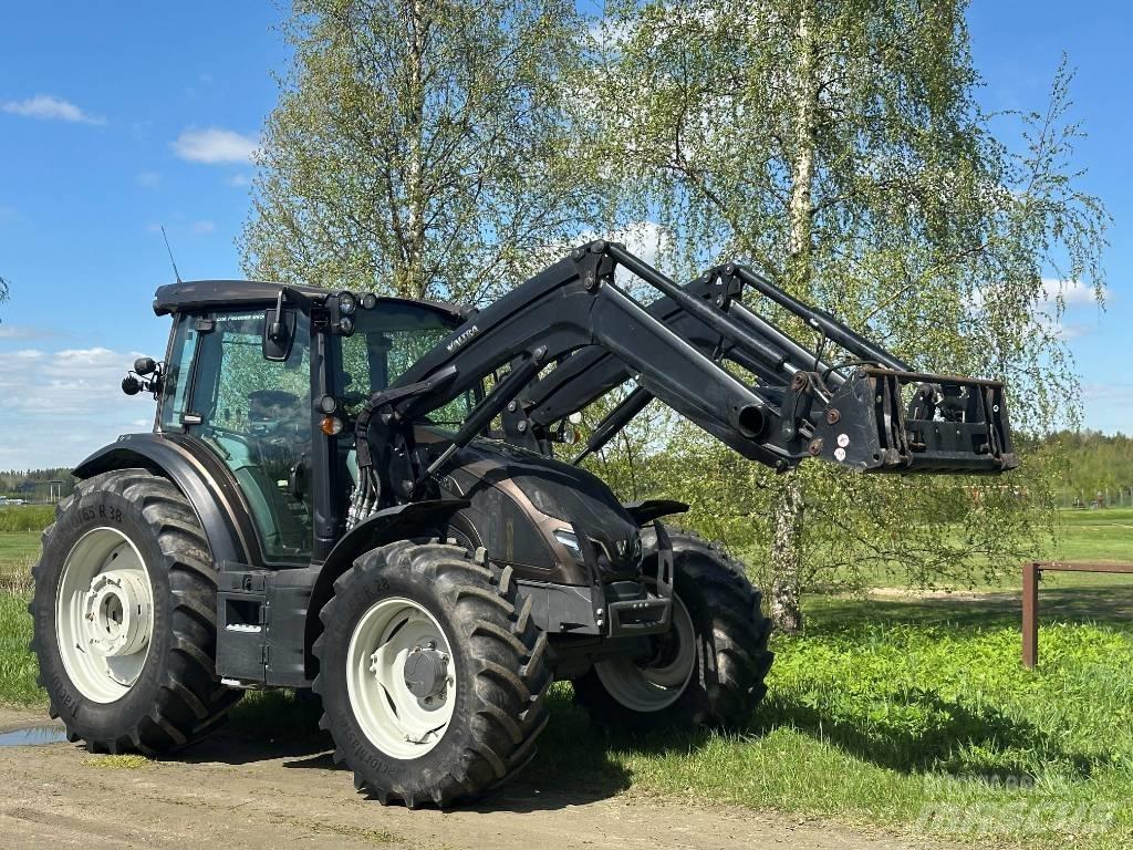 Valtra G 135 Active Tracteur