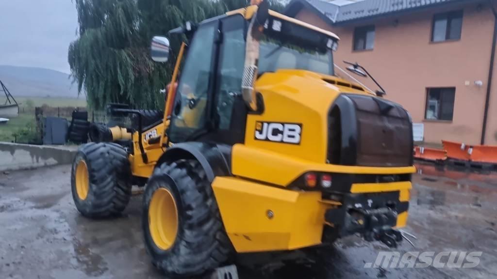 JCB TM 320S Télescopique agricole