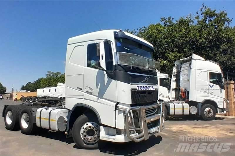 Volvo FH440 6X4 Autre camion
