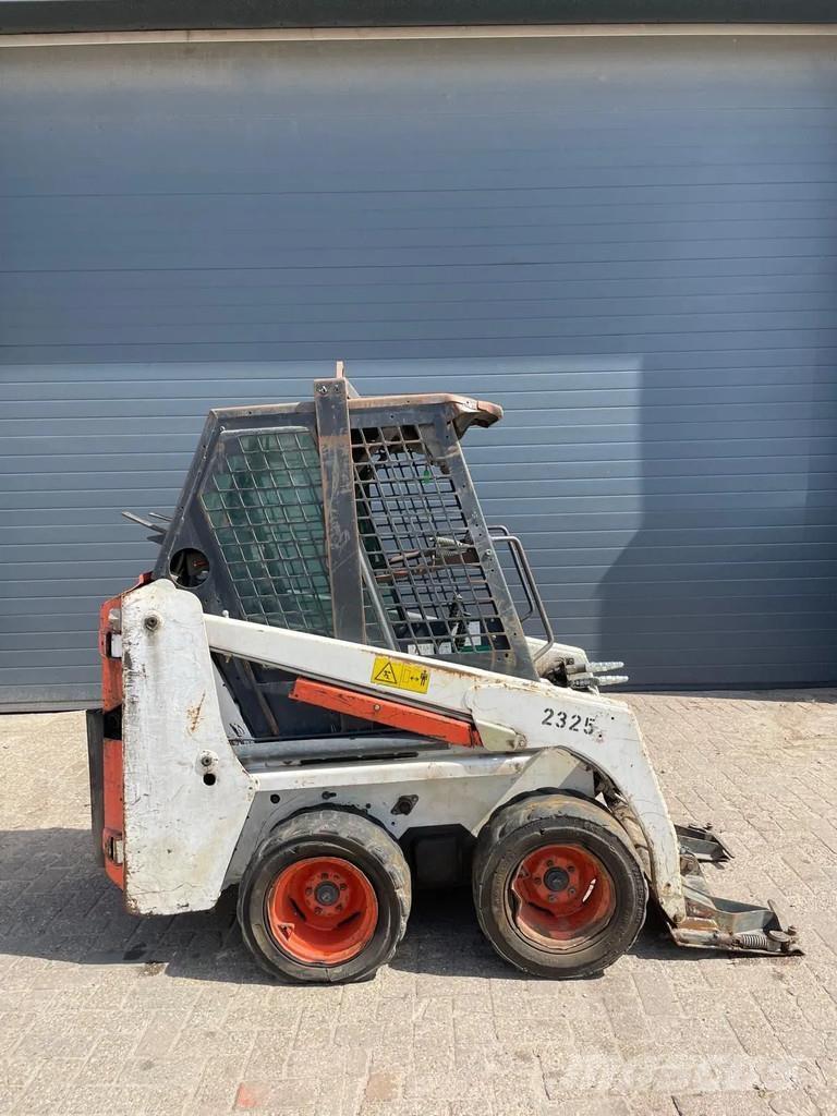 Bobcat 463 Chargeuse compacte