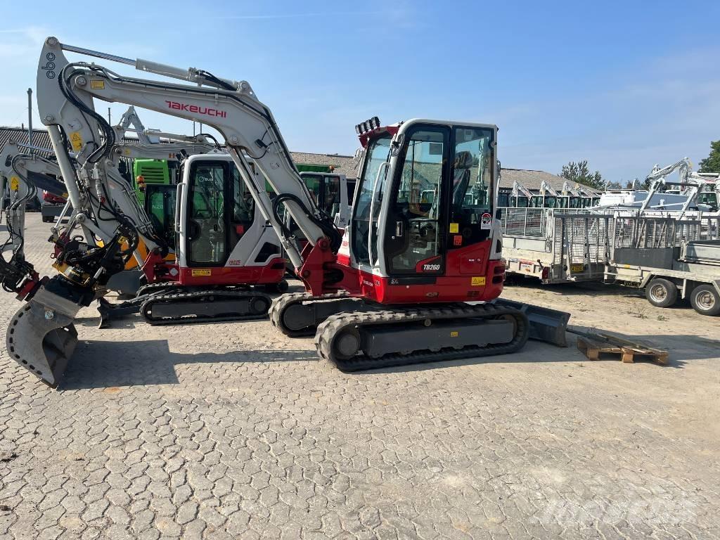 Takeuchi TB 260 Mini pelle < 7t