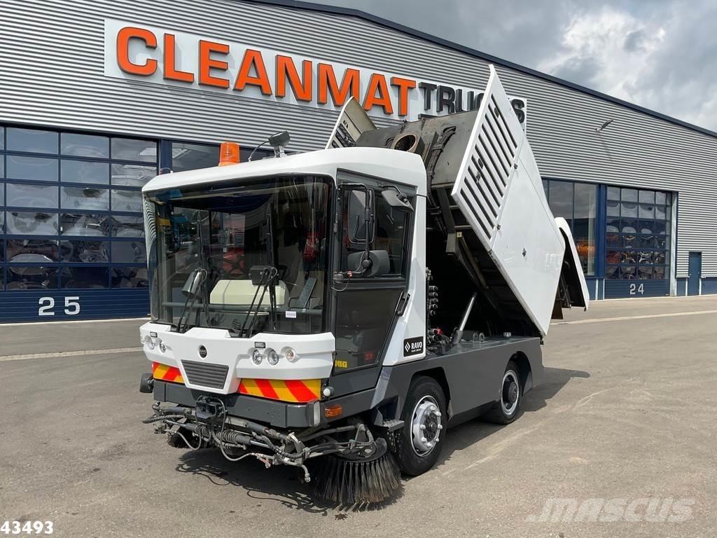 Ravo 540 Camion balayeur