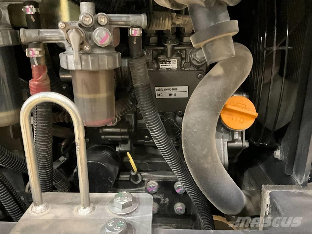 Hitachi ZX 17 U-5 Mini pelle < 7t