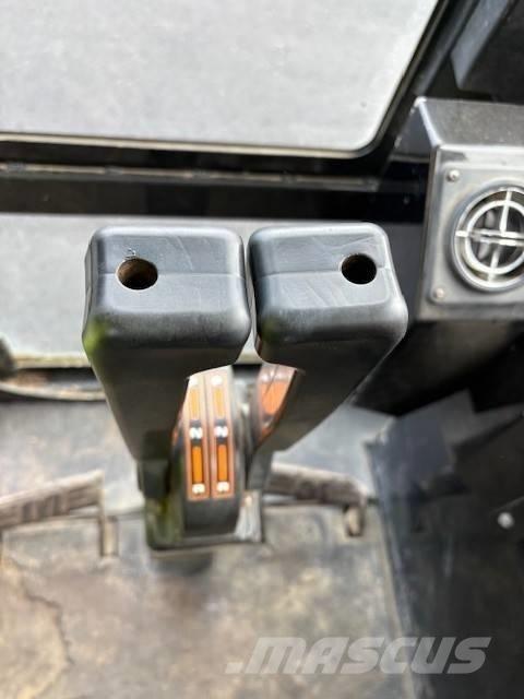 Morooka MST 2200 V D Tombereau sur chenilles