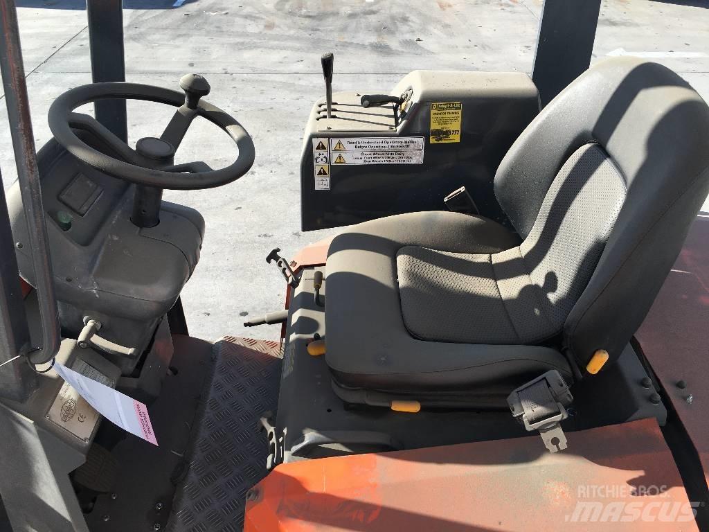 Aisle-Master 20SE Chariot élévateur étroit