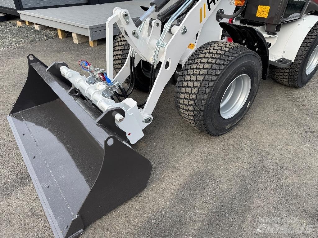  HPS 780 Chargeuse sur pneus