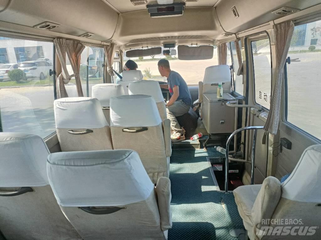 Toyota Coaster Autobus interurbain