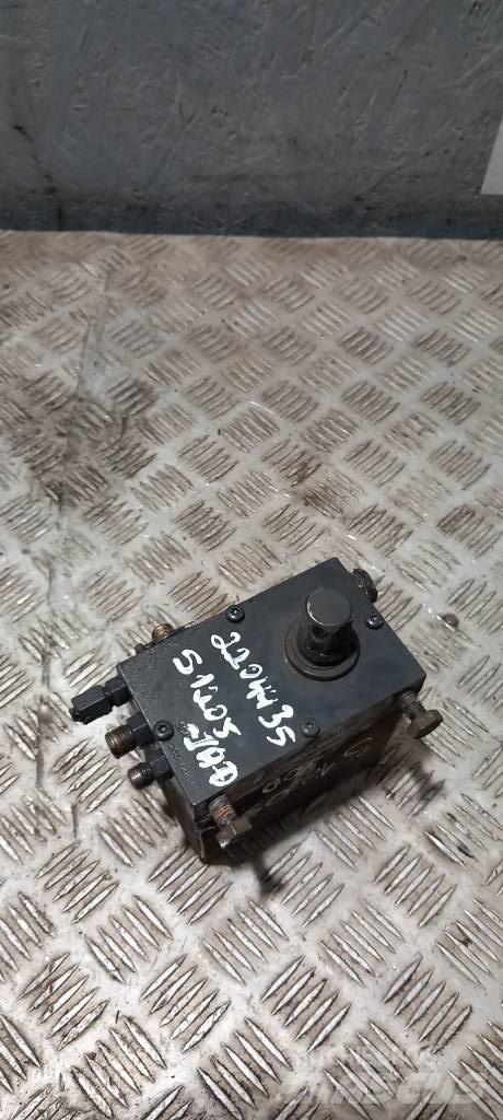 Scania R 440.   2204435 Hydraulique