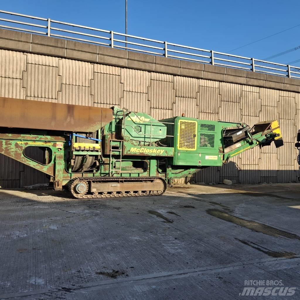 McCloskey J40 Concasseur mobile