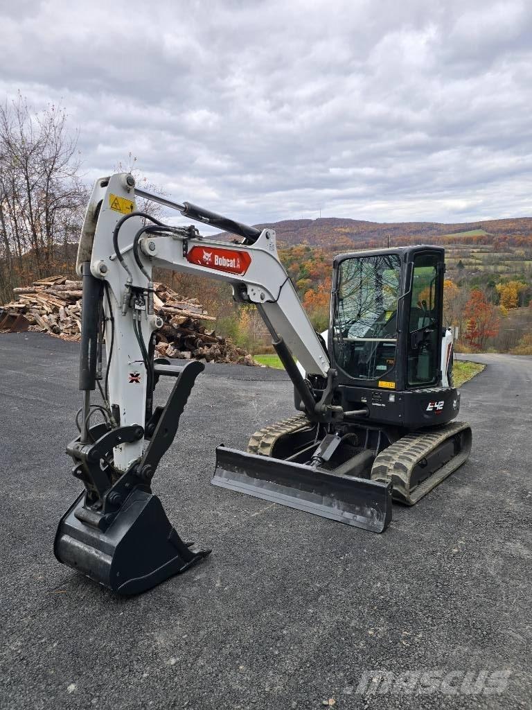 Bobcat E 42 Mini pelle < 7t