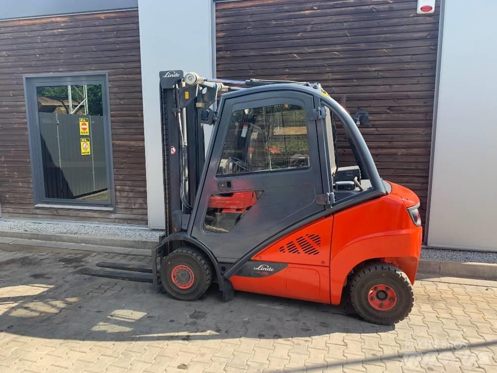 Linde H25D Chariots diesel