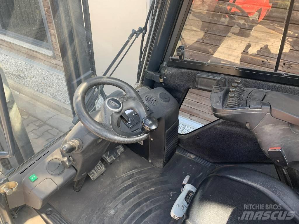 Linde H25D Chariots diesel