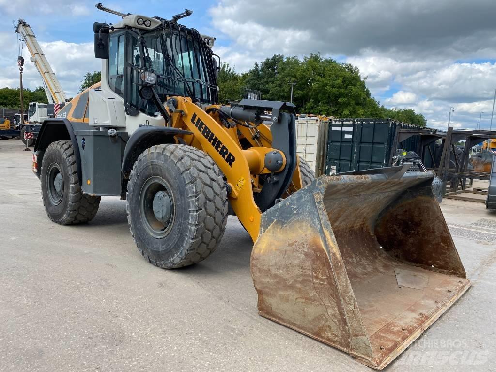 Liebherr L546 Chargeuse sur pneus