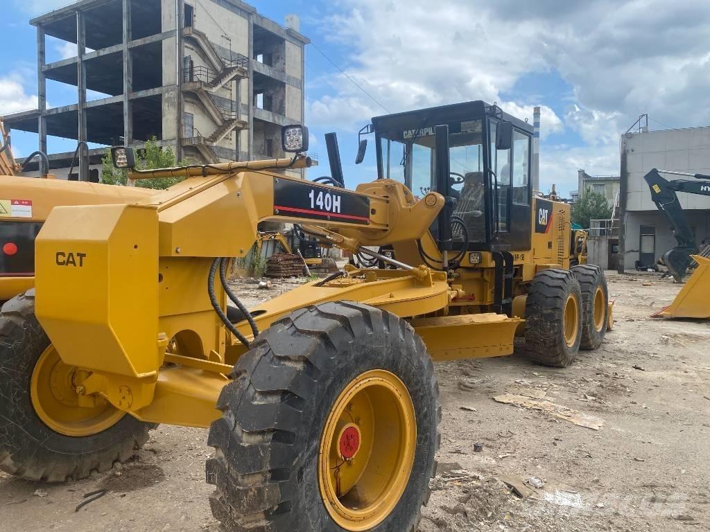 CAT 140 H Niveleuse