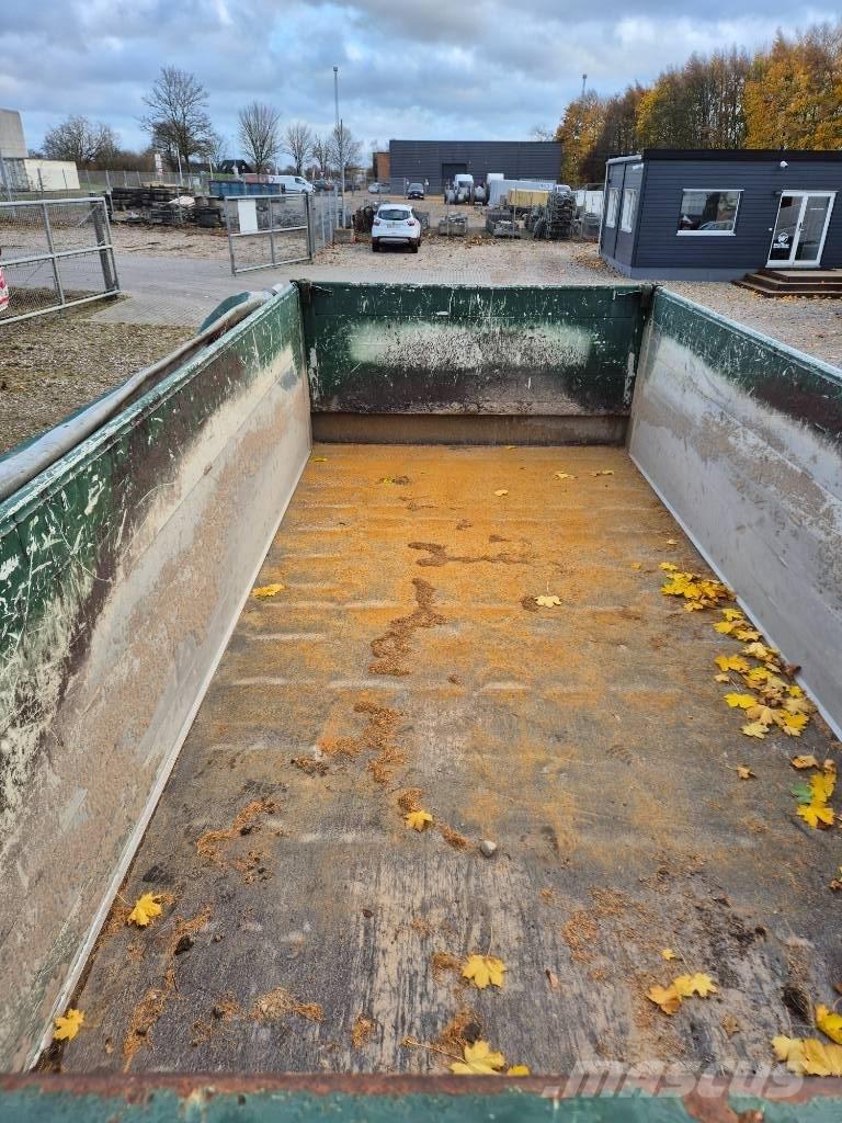  Mtdk 3 axle / tipper / Remorque benne