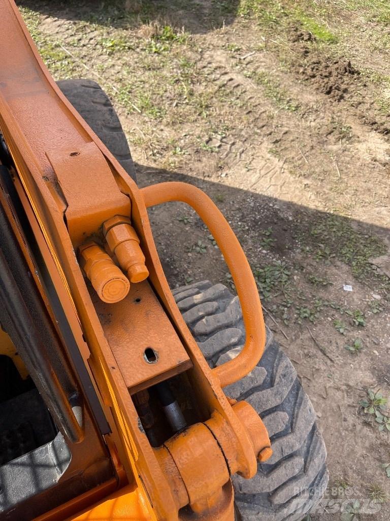 CASE 95 XT Chargeuse compacte