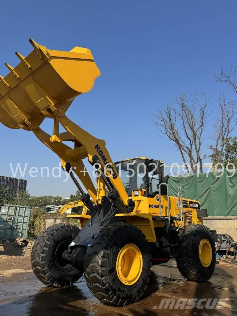 Komatsu WA 380-3 Chargeuse sur pneus