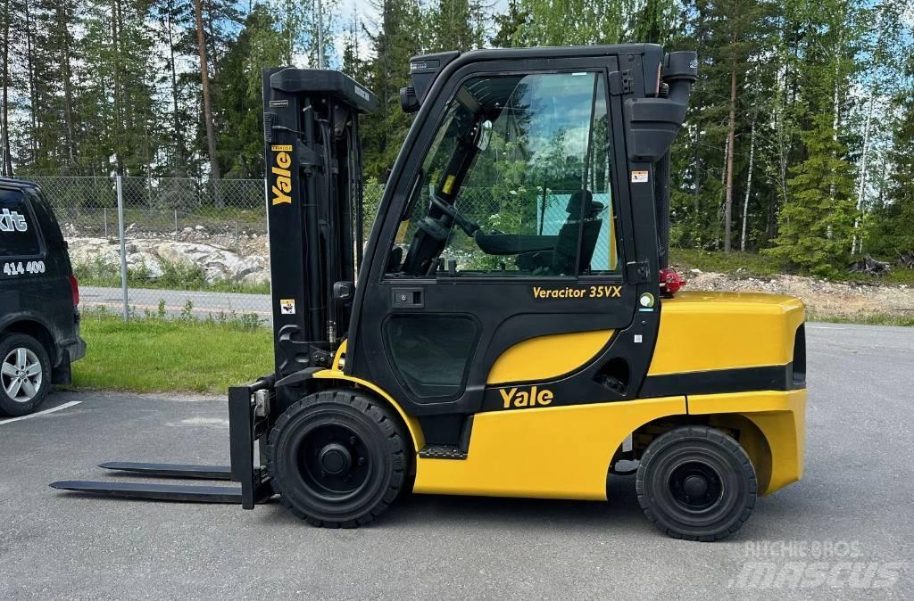 Yale GDP 35 VX Chariots diesel
