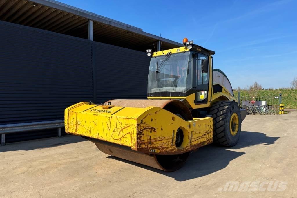Bomag BW 226 BVC-5 Rouleaux monocylindre