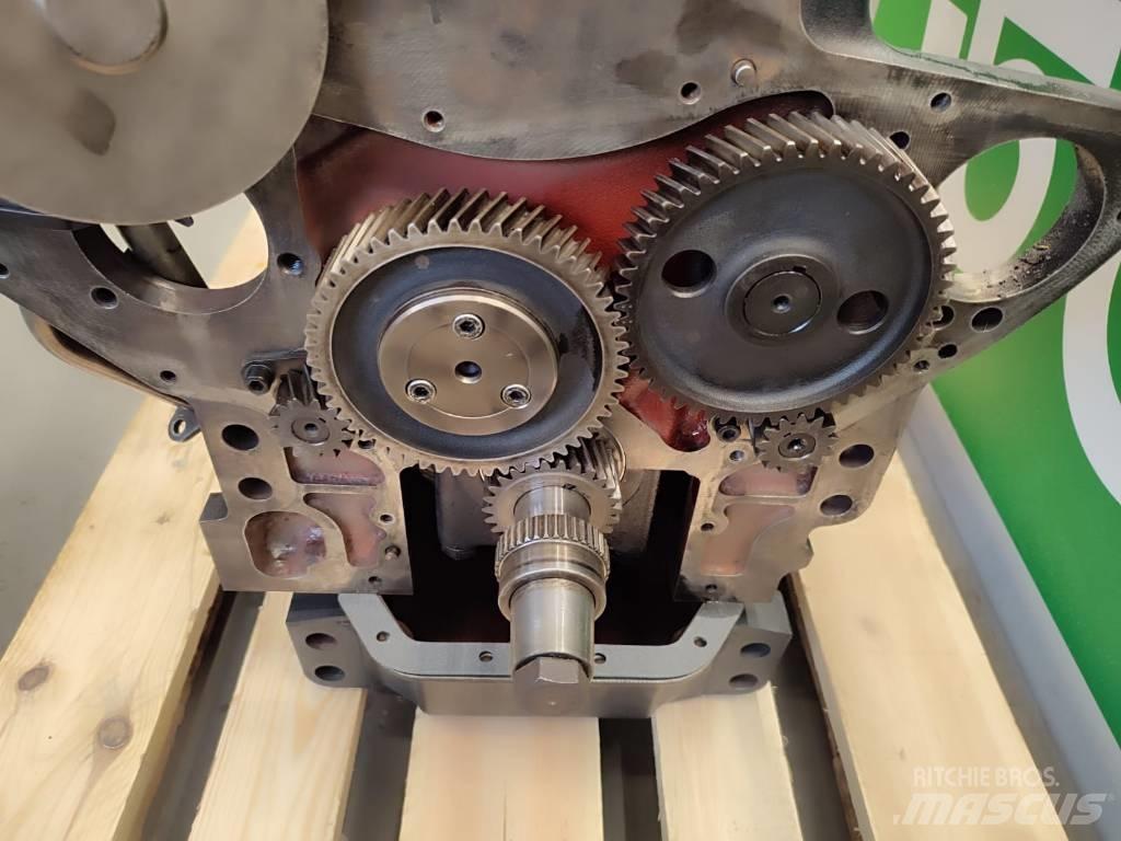 Zetor Z1305 engine Moteur