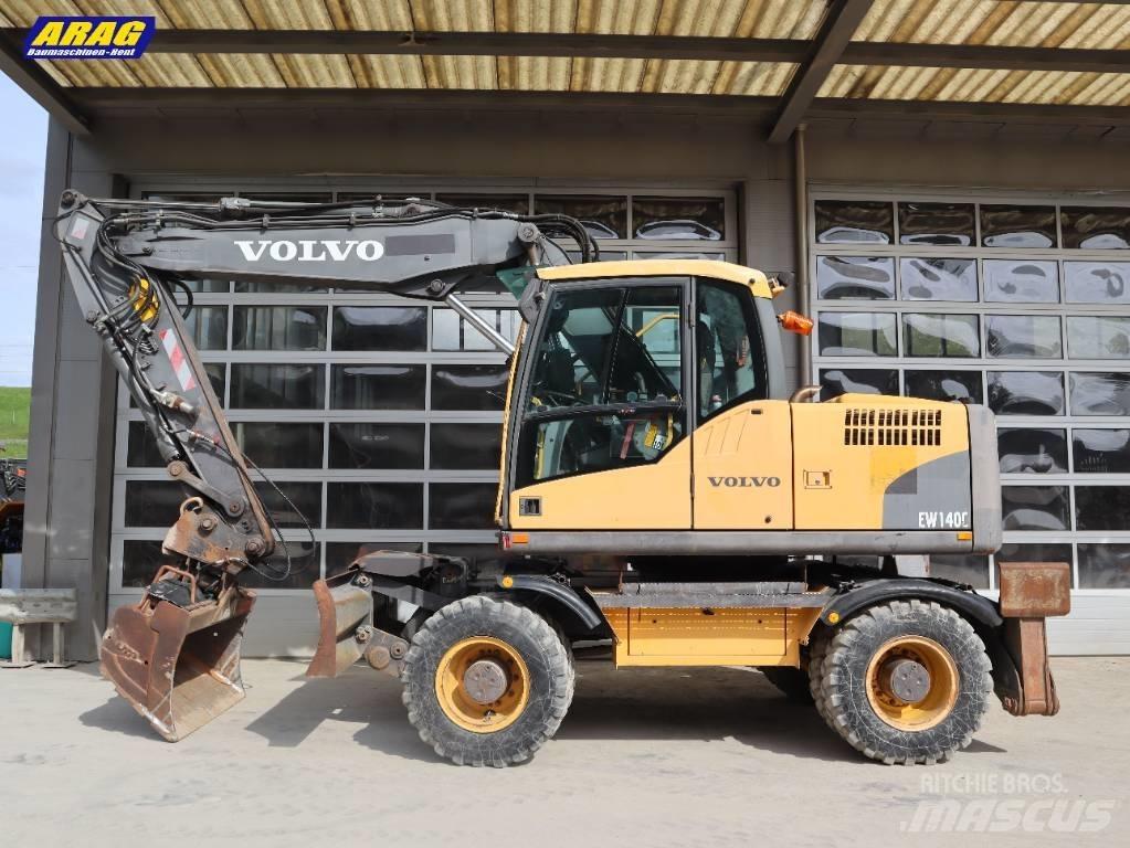 Volvo EW 140 C Pelle sur pneus